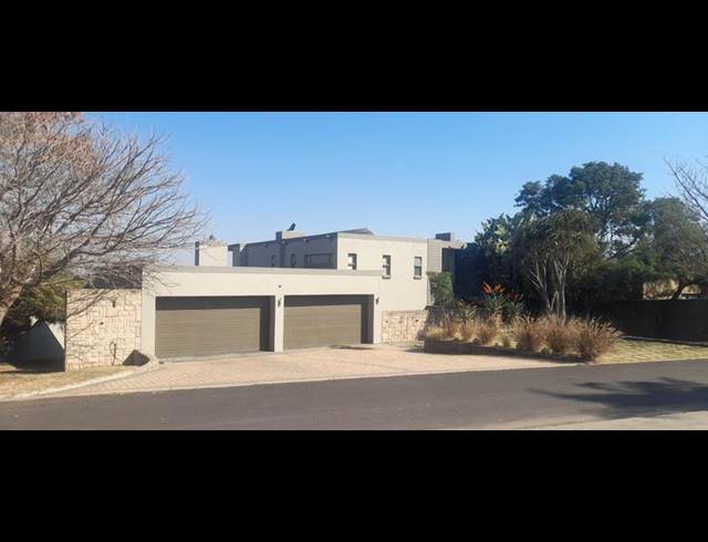 4 BEDROOM HOUSE FOR SALE IN SABLE HILLS